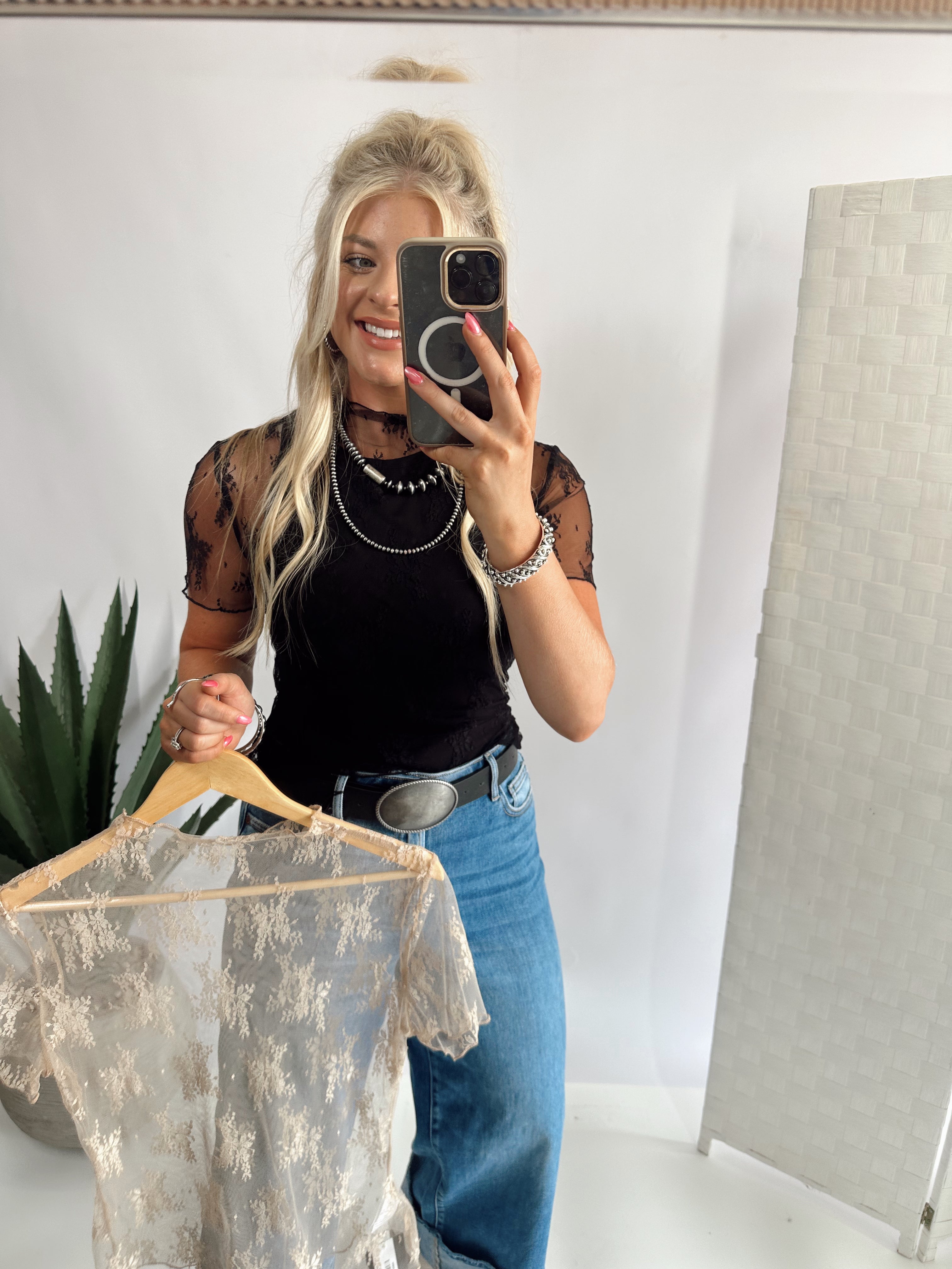 Lacie Mesh Top *Black