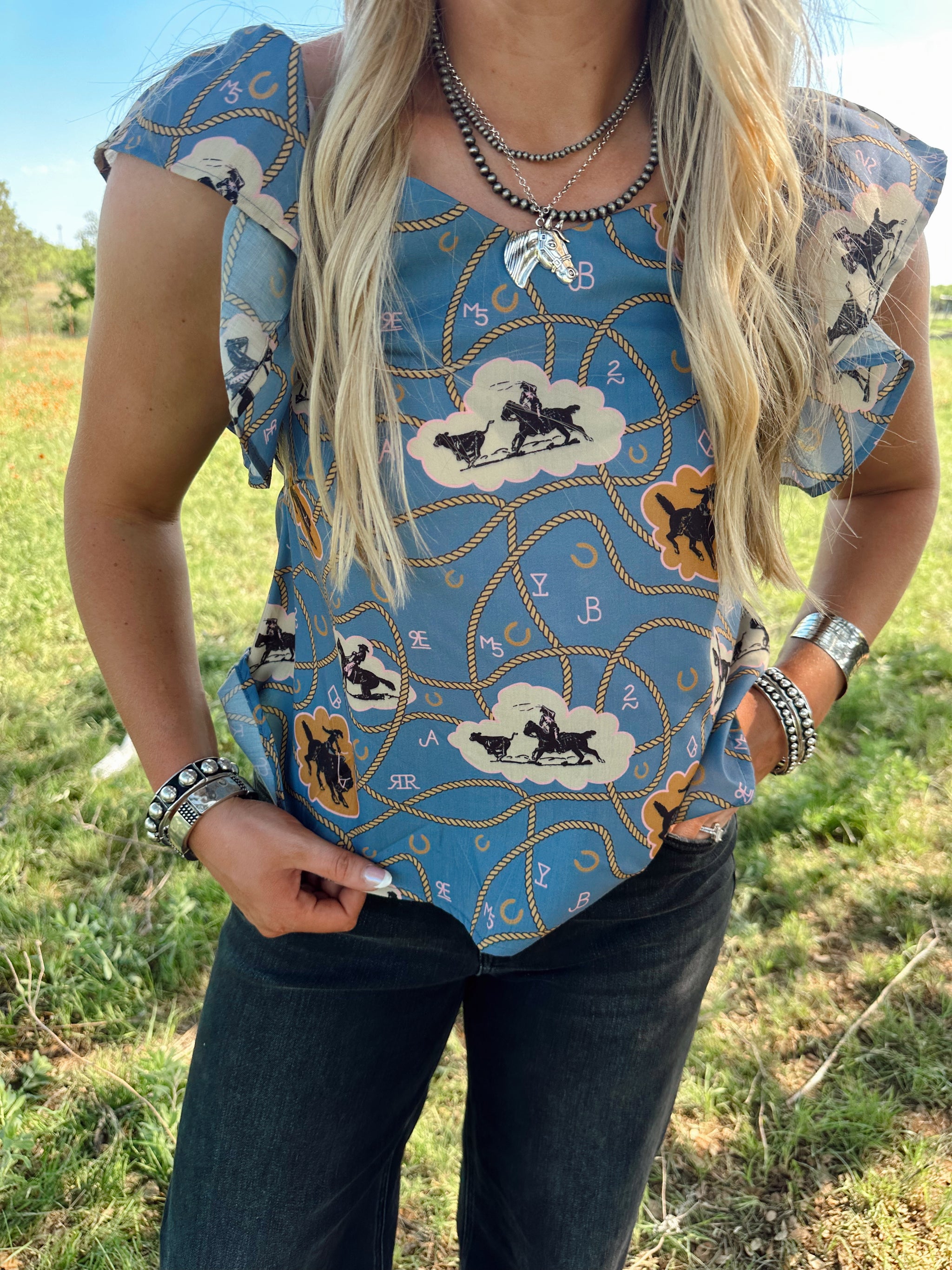 LASSO LADY TOP