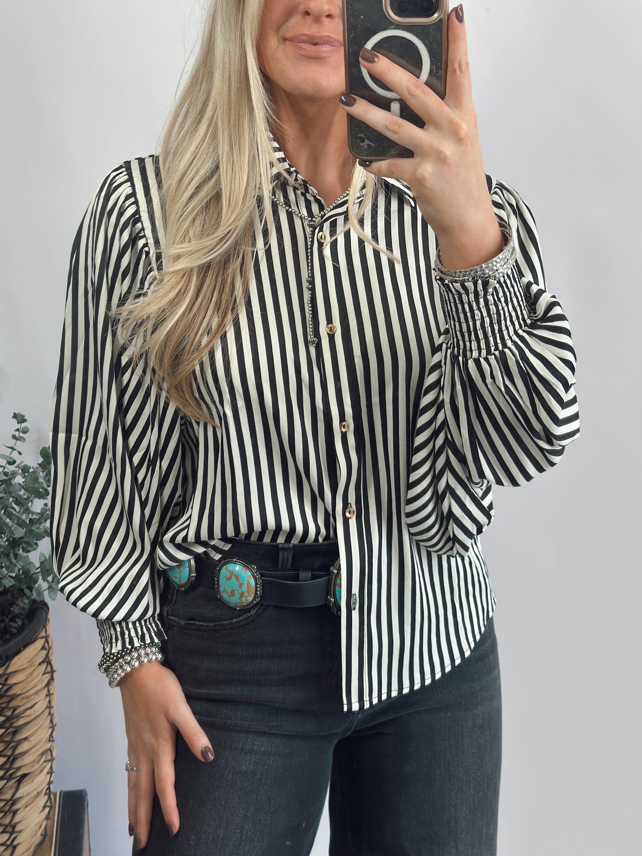 Archer Button Up *Black