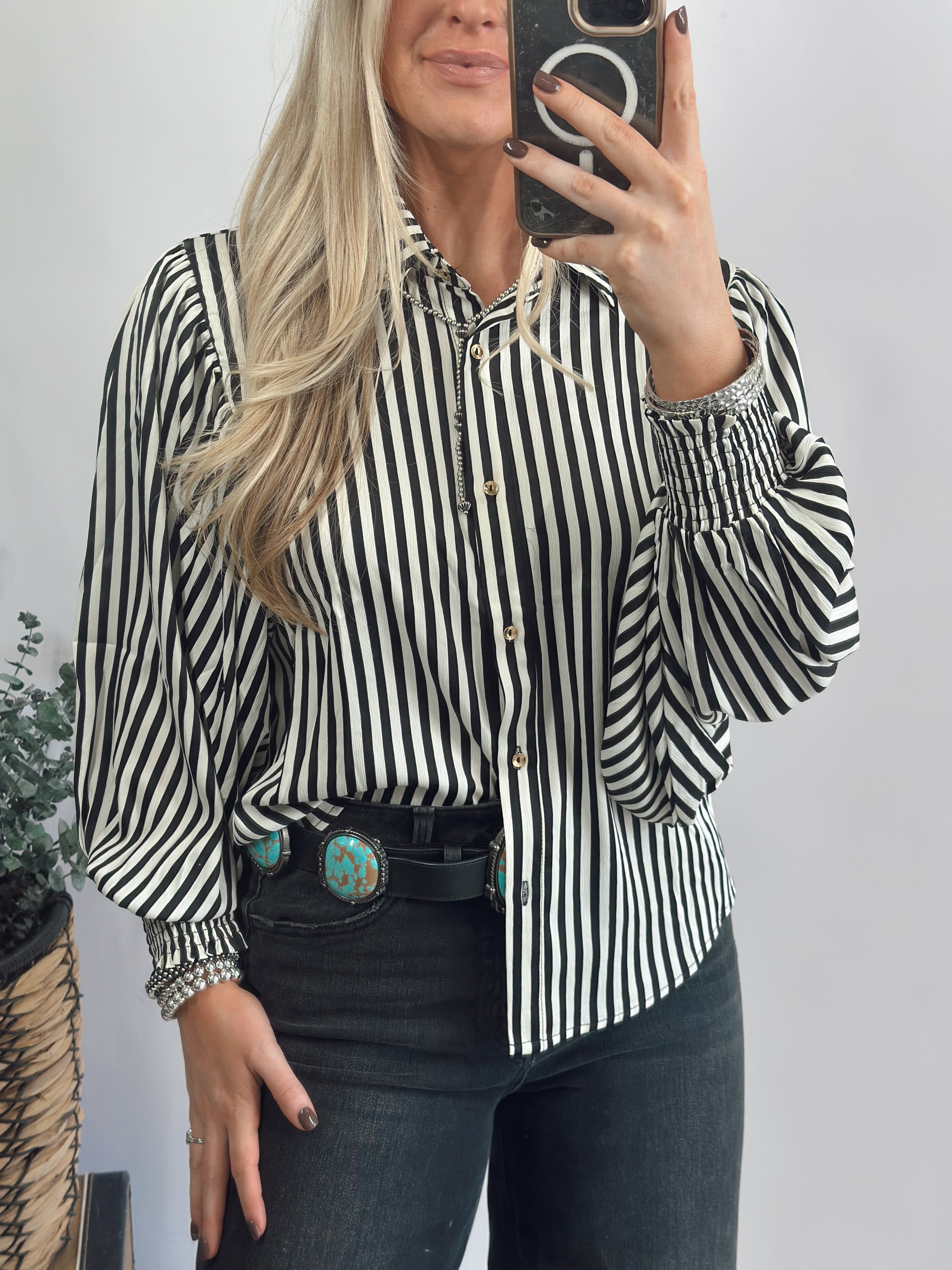 Archer Button Up *Black