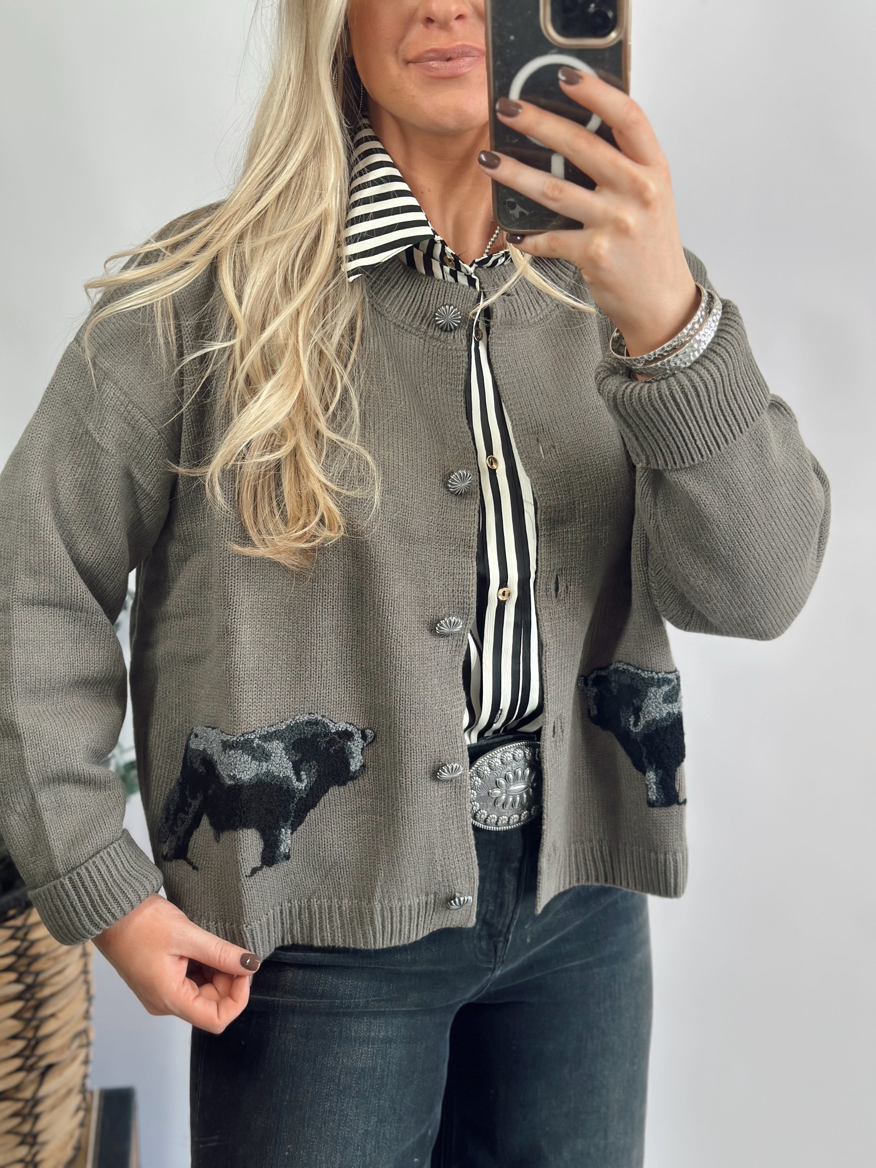 RANCH ROYALTY Cardigan *ANGUS