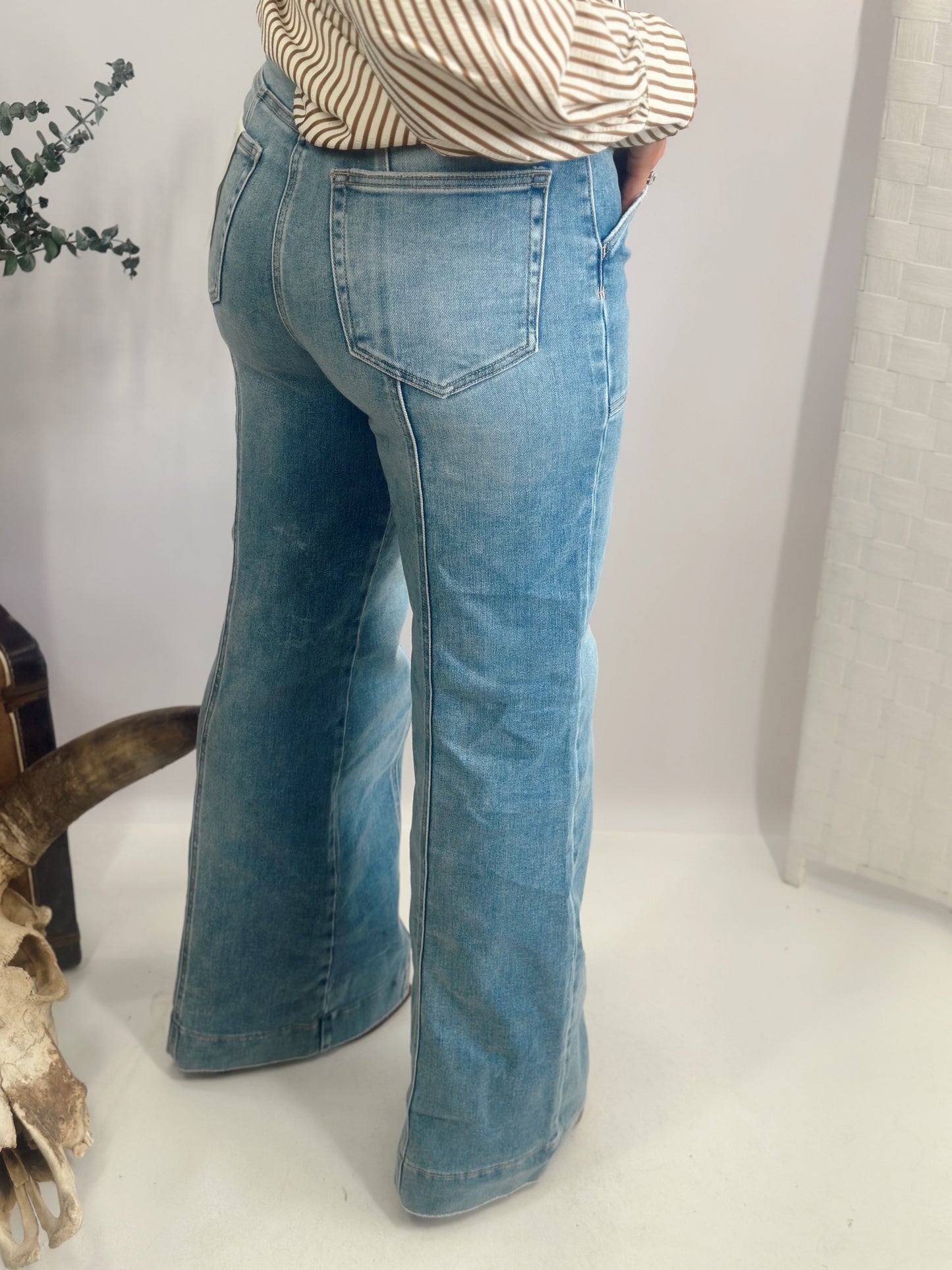 KACIE JEANS