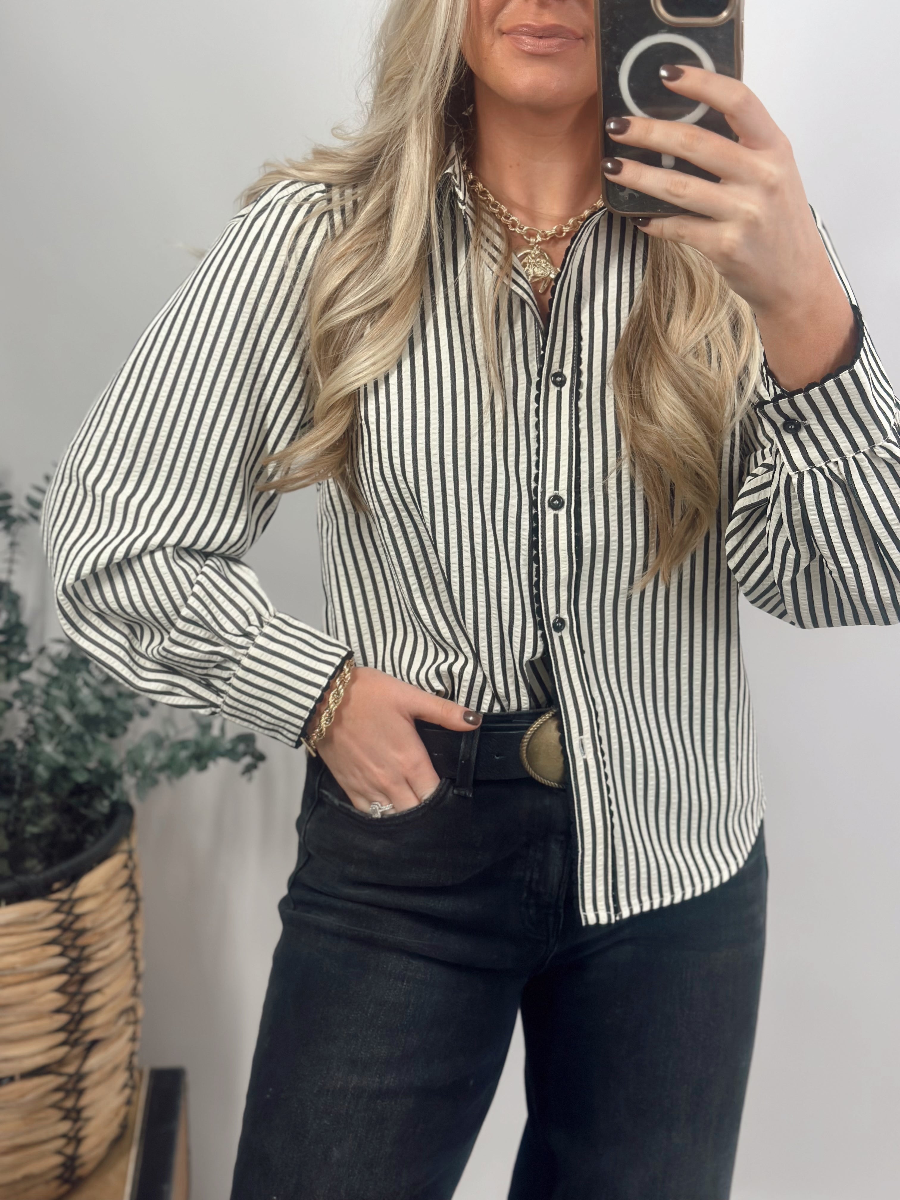 Hallie Top ** in black