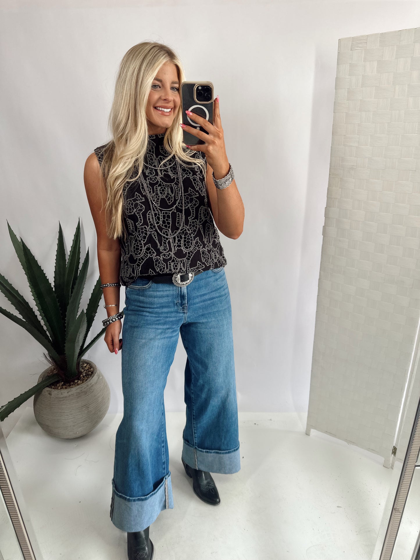 SHERIDAN TOP