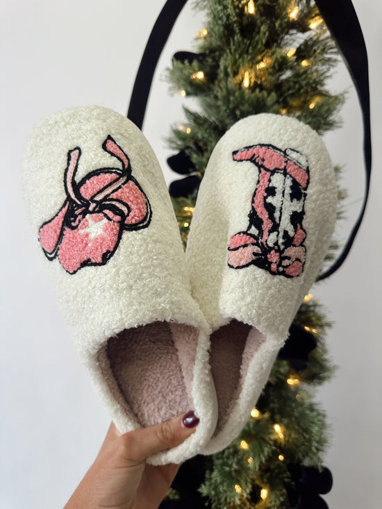 Cowgirl Slippers 10-11