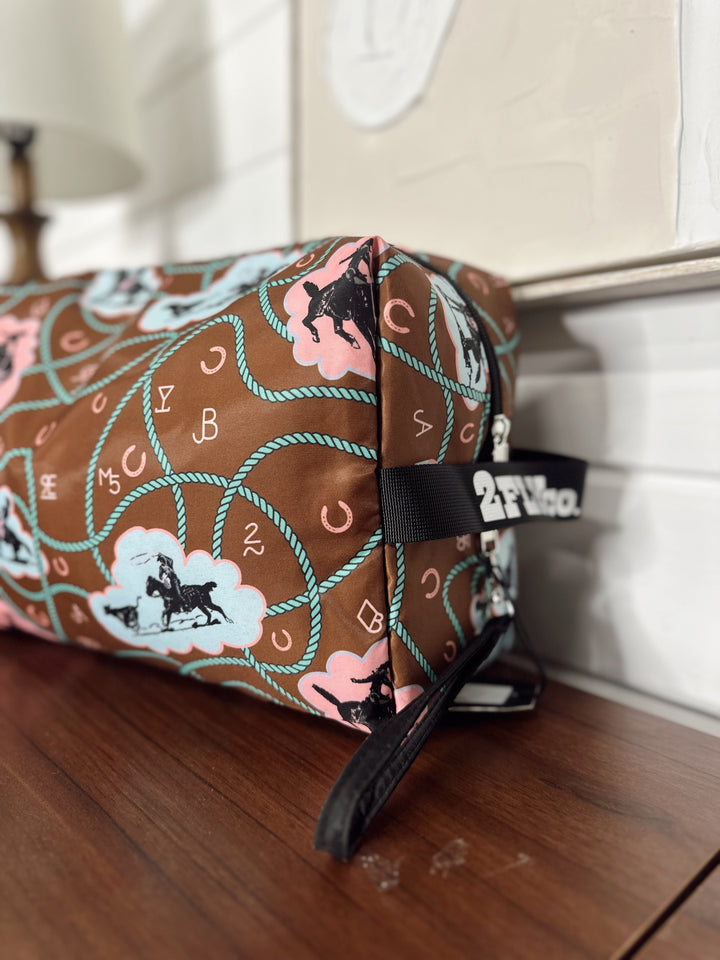 THAT TRAVELER BAG *WHOA BRONC