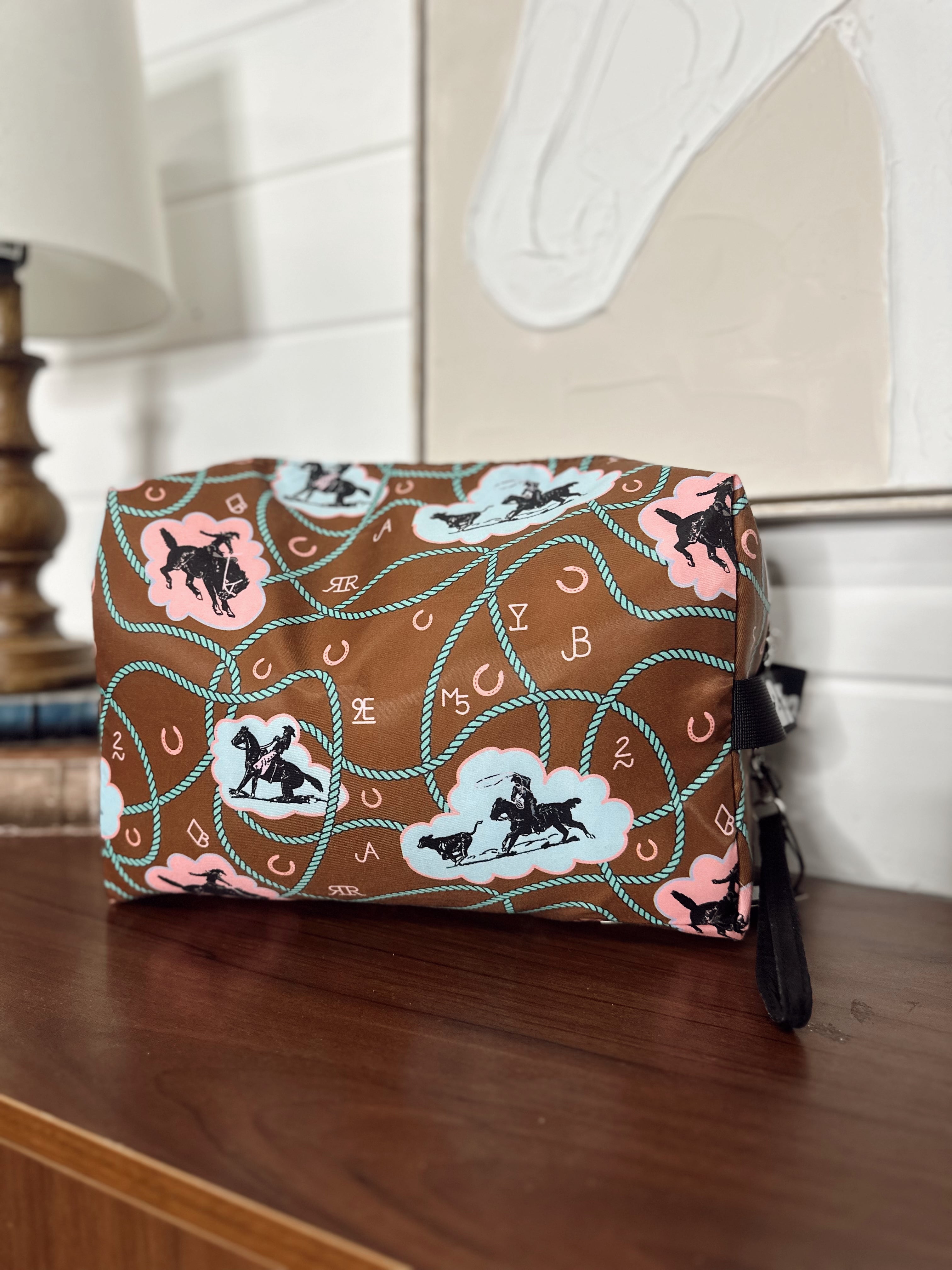 THAT TRAVELER BAG *WHOA BRONC