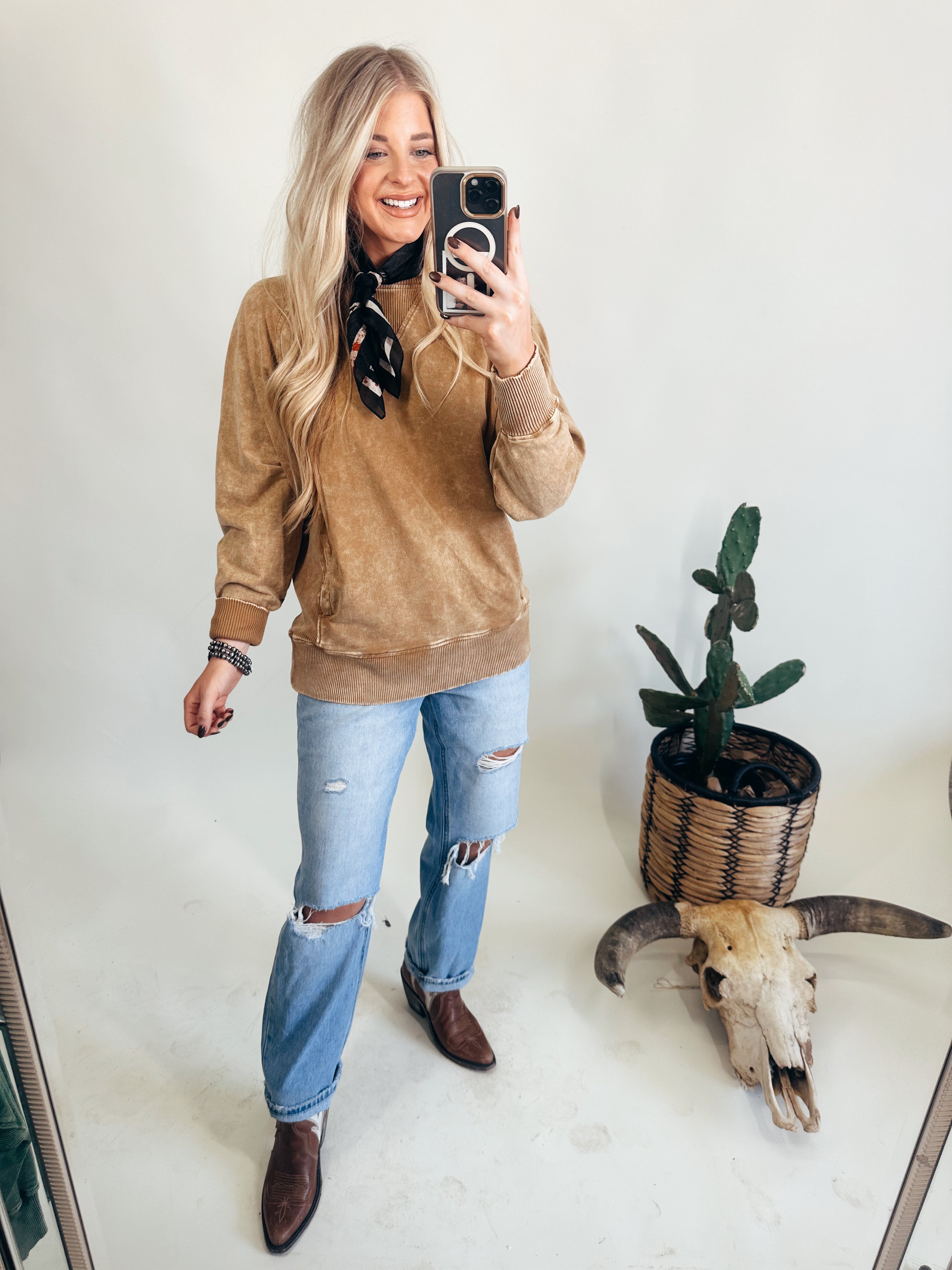 The Millie Sweatshirt *Camel