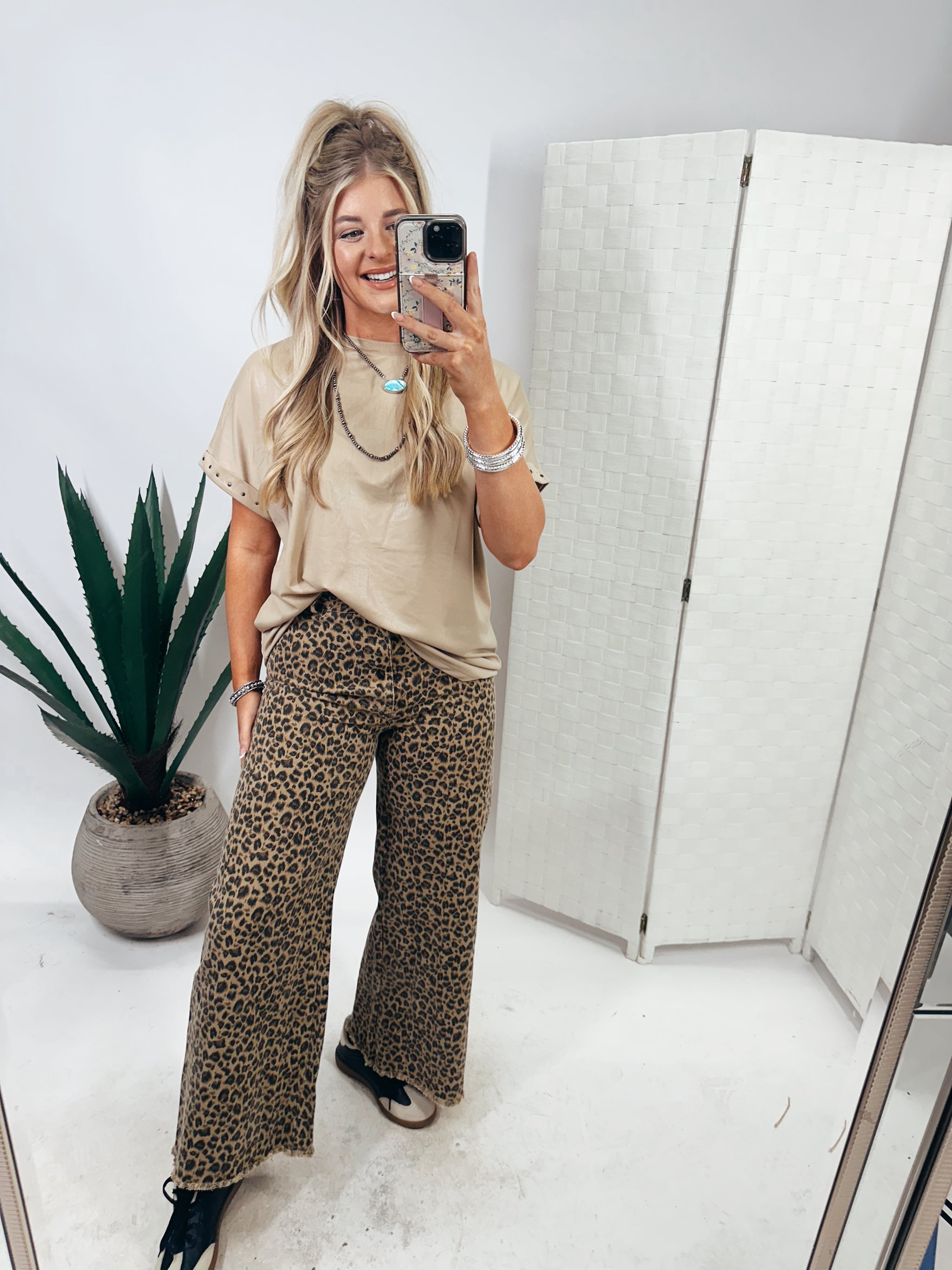 LUXY BUCKS BASIC *SAND