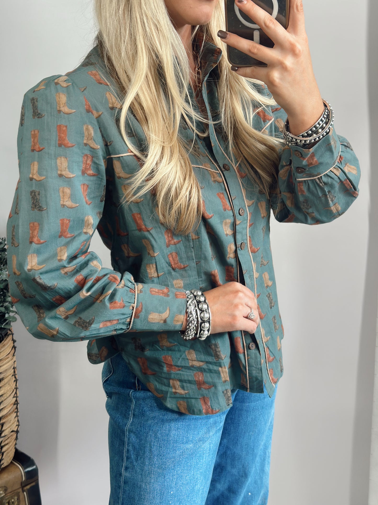The Oakley Top