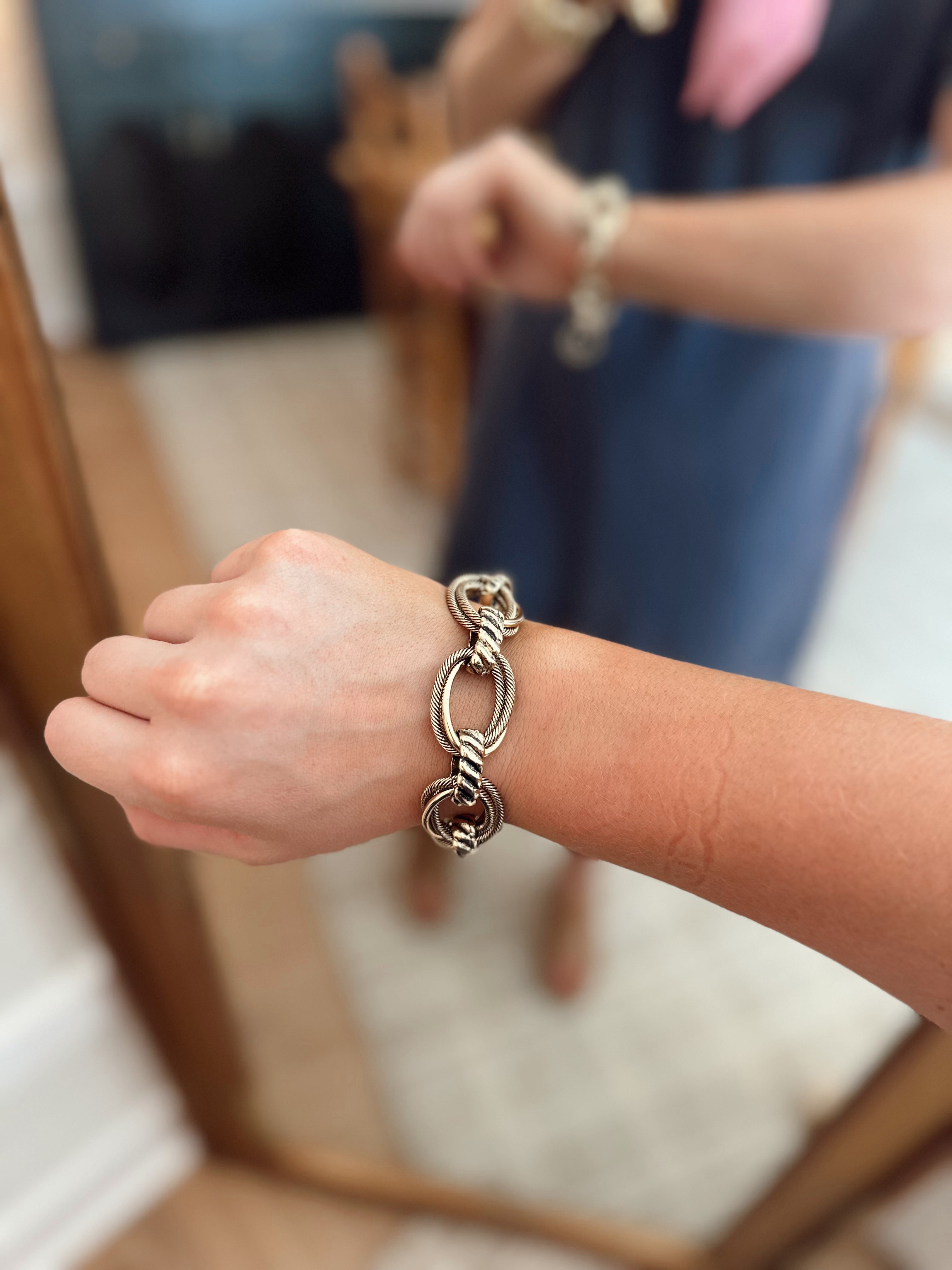 Hanson Bracelet *Gold