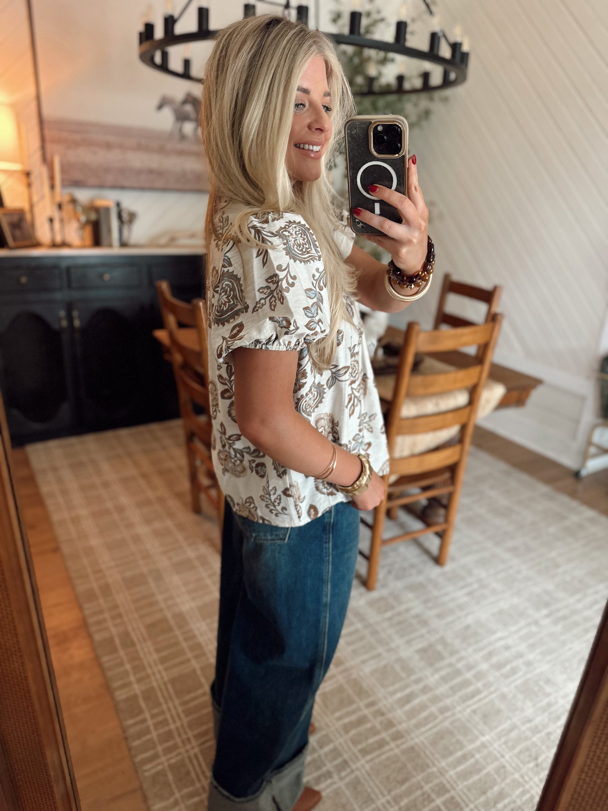 Maggie Top