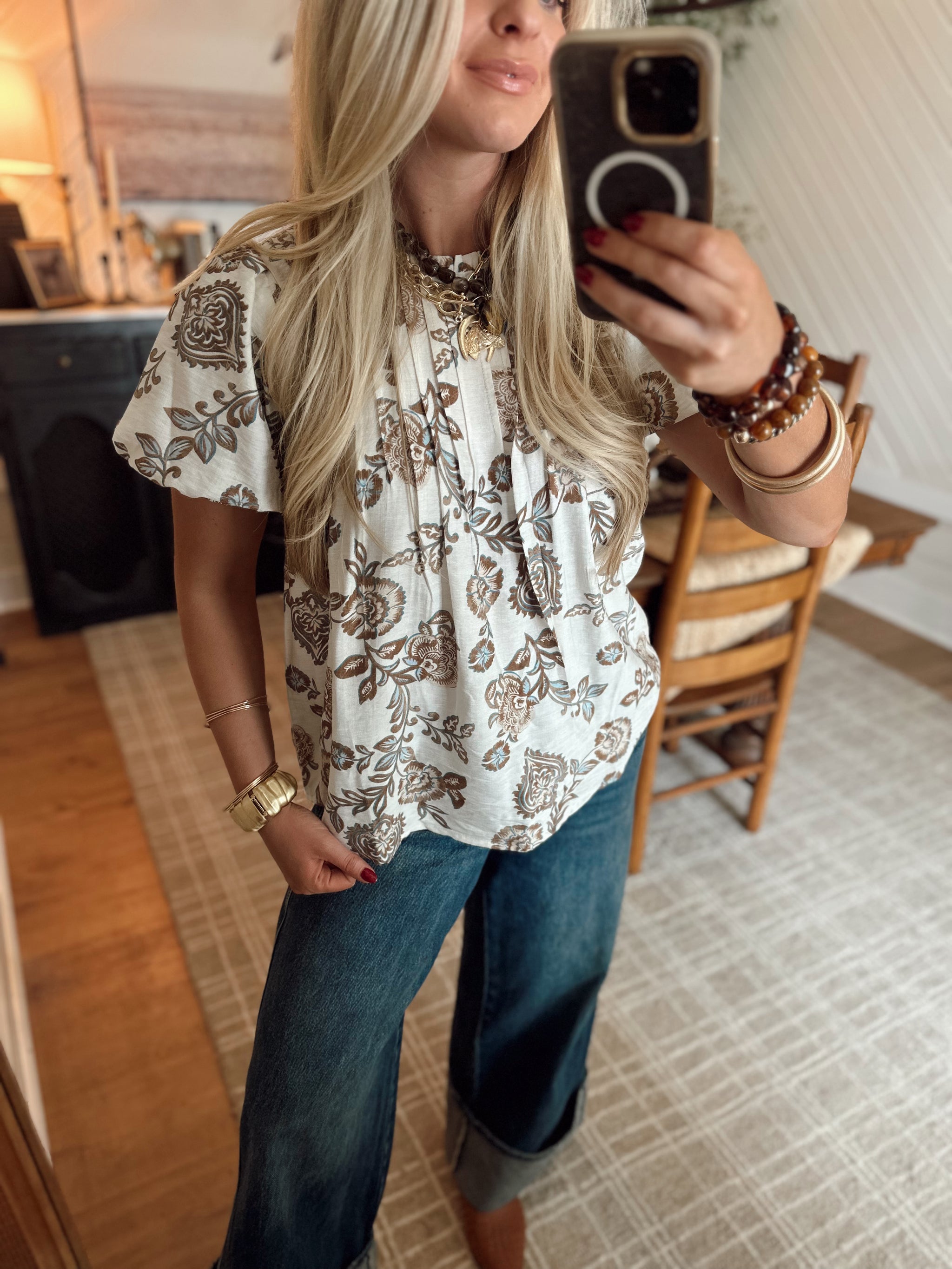Maggie Top
