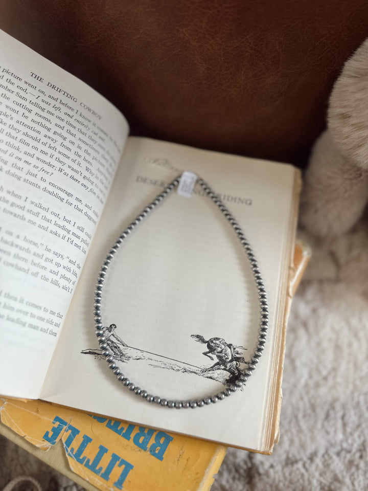 Sterling Silver handstrung bead 6mm 18"