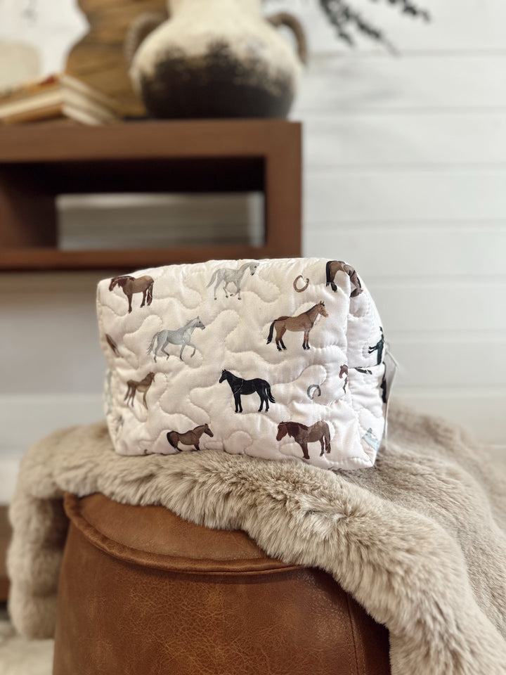 Meadow Herd Linen Quilted Large Makeup  Bag