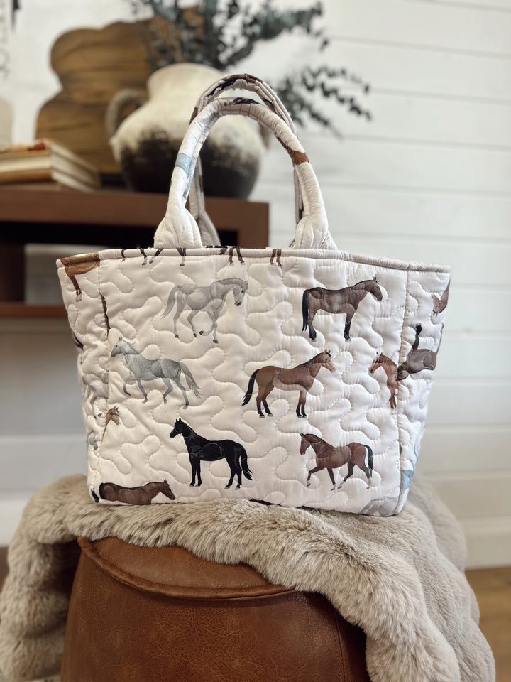 Meadow Herd Linen Quilted Handbag