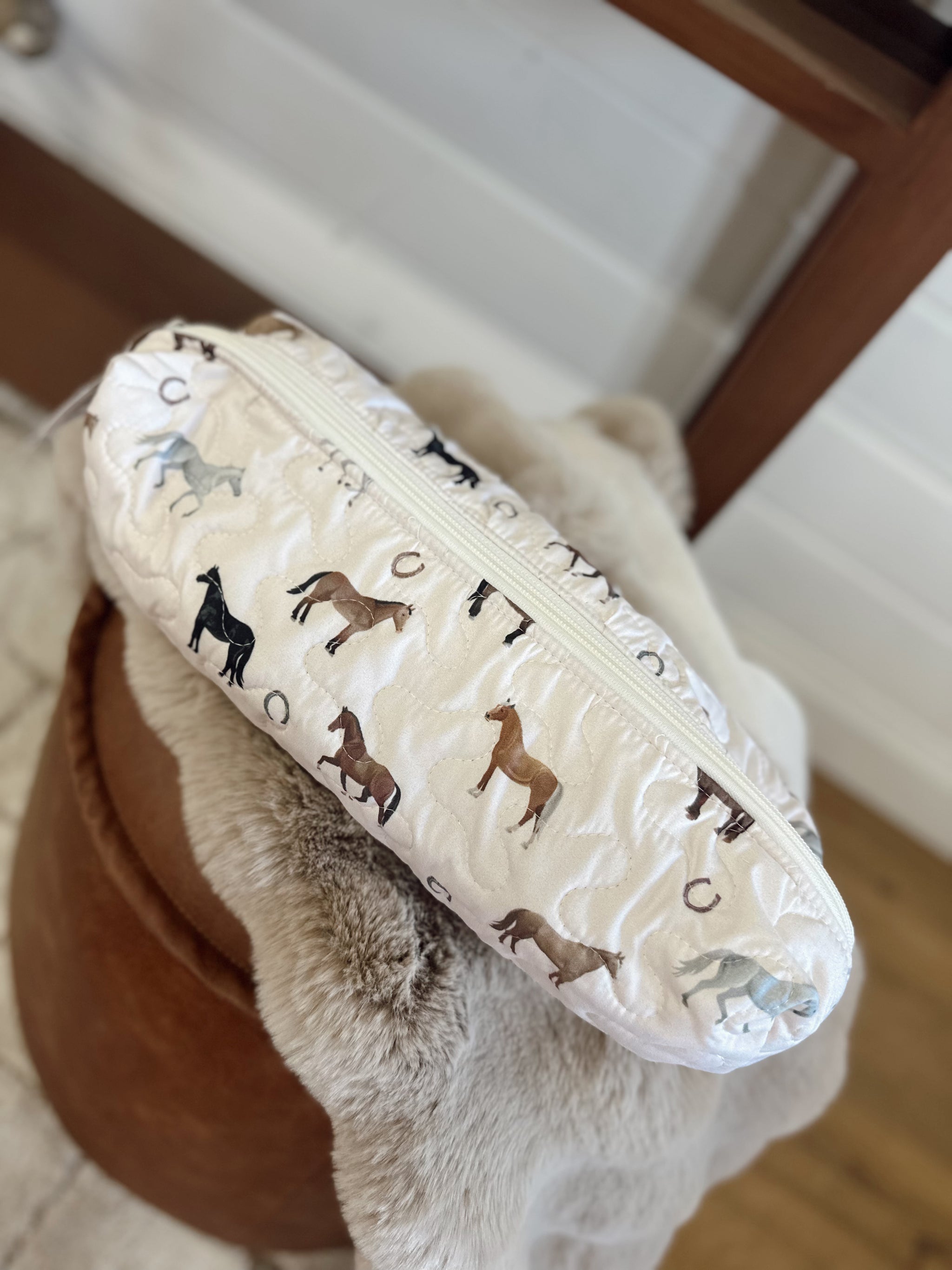 Meadow Herd Linen Quilted Hot Tools Bag