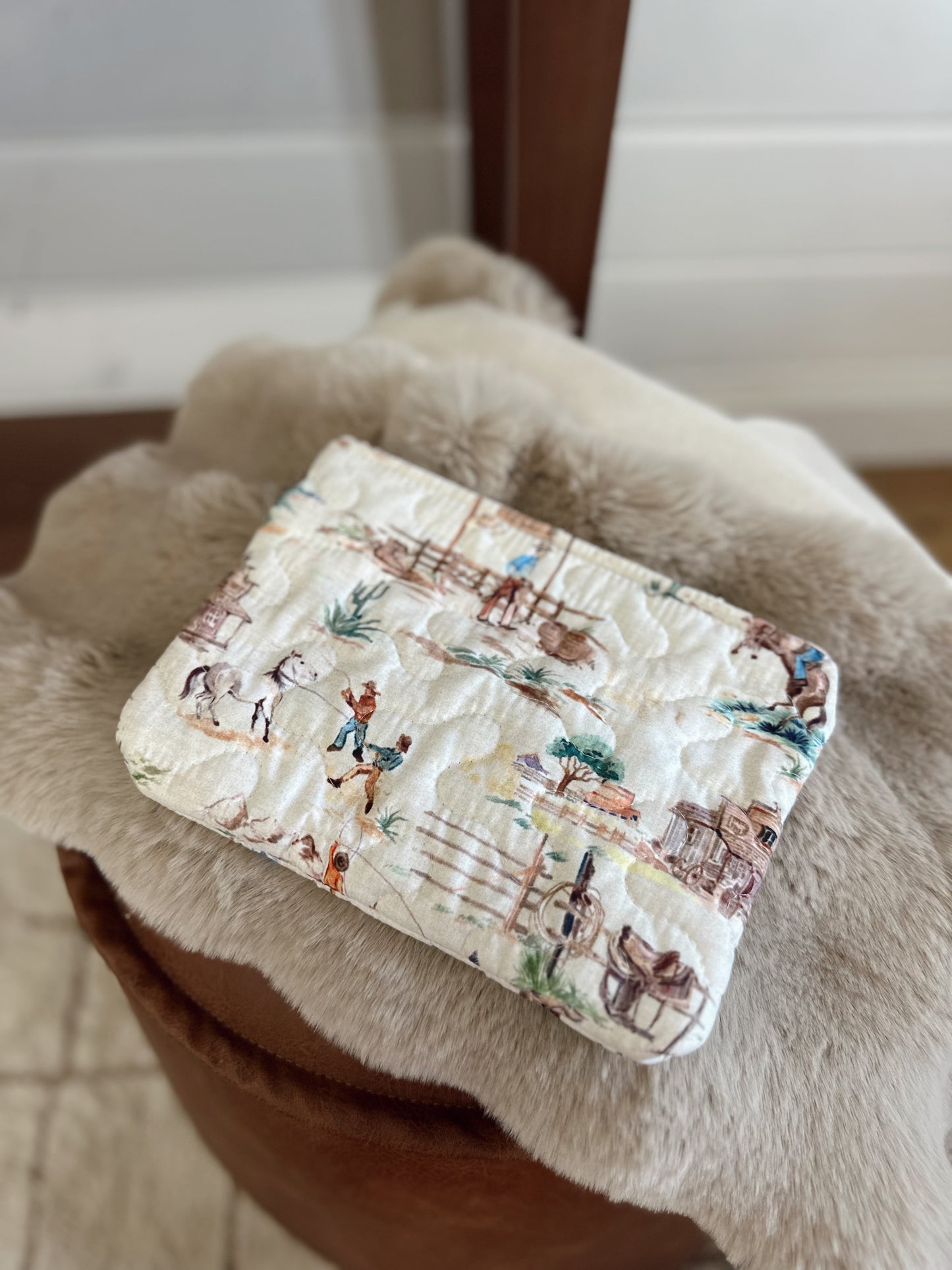 Retro Cowboy Quilted SM Makeup Bag