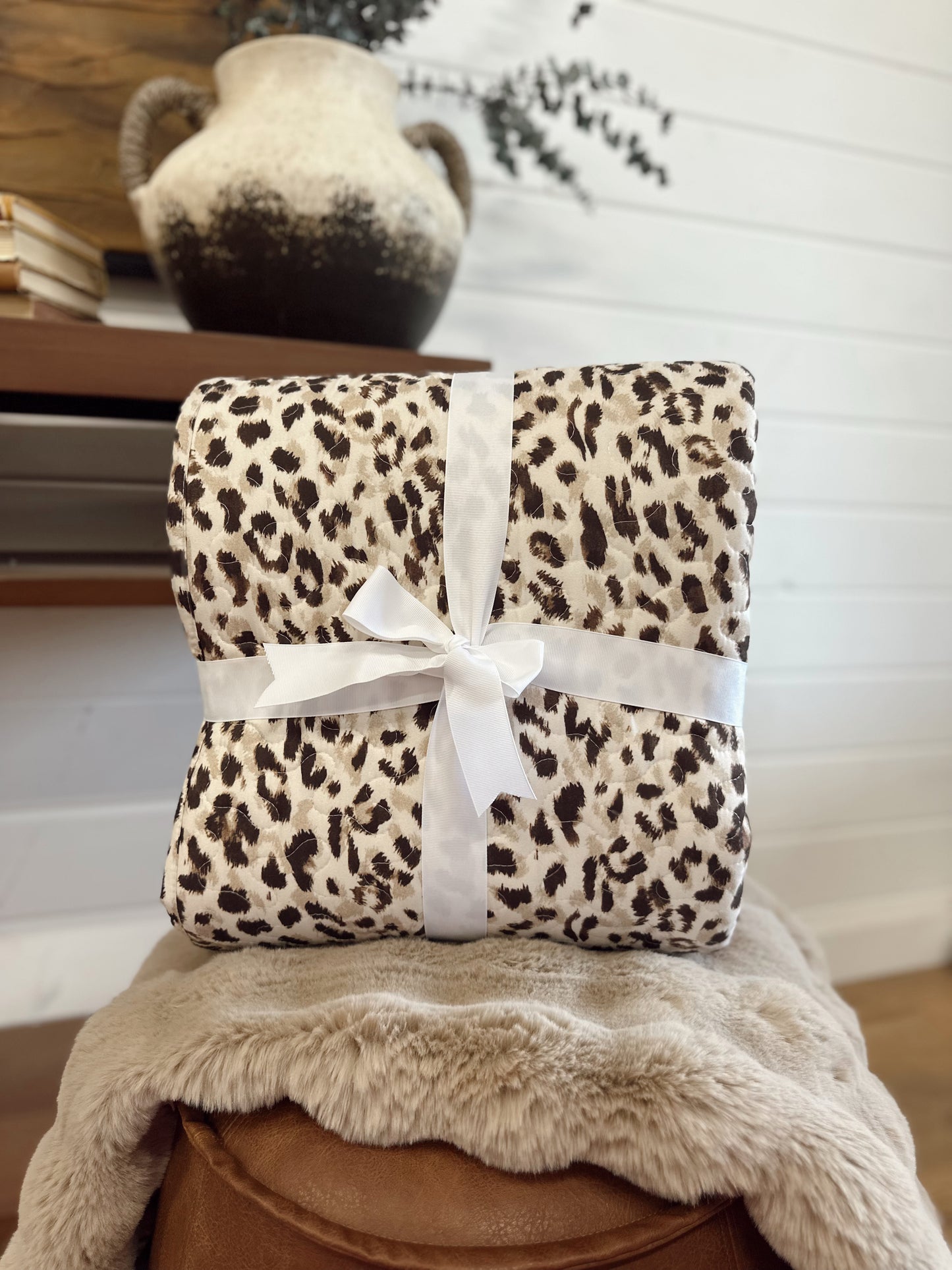 Kye Leopard Queen Quilt