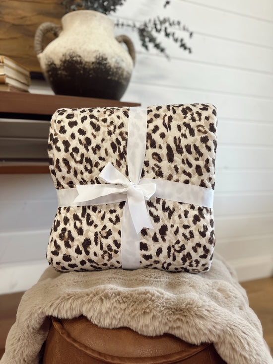 Kye Leopard Queen Quilt
