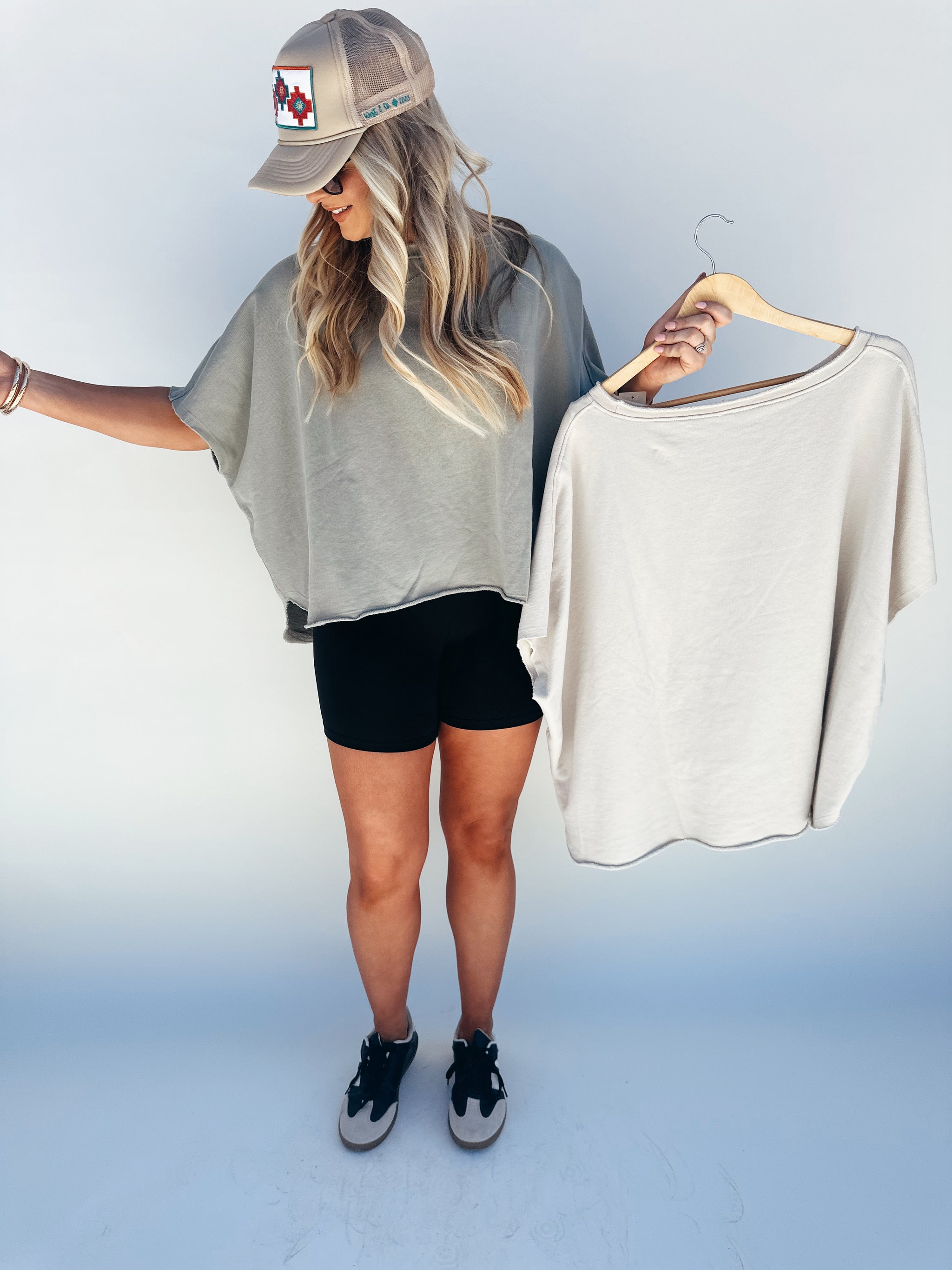 Sandy Top 2 Colors