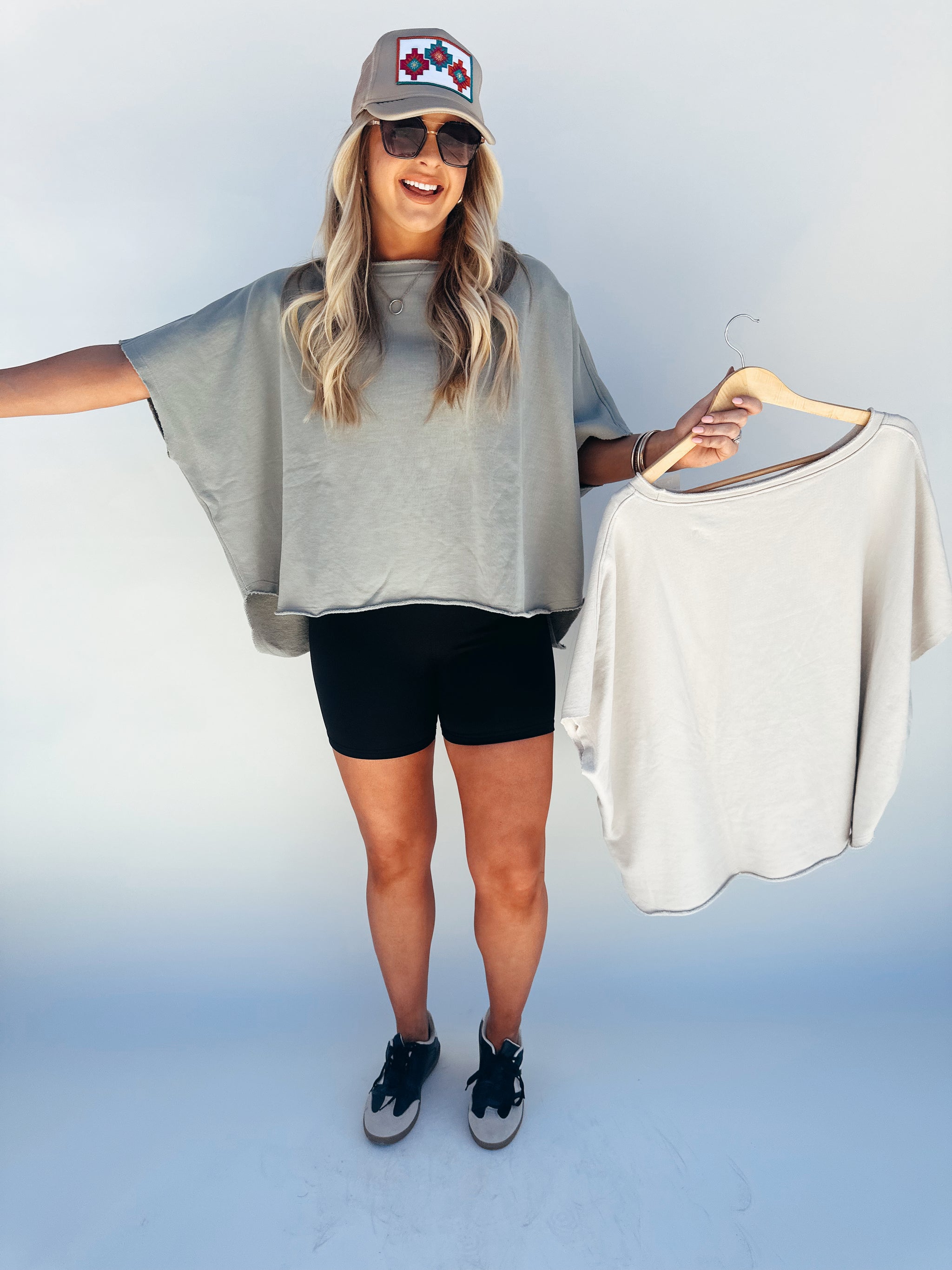 Sandy Top 2 Colors