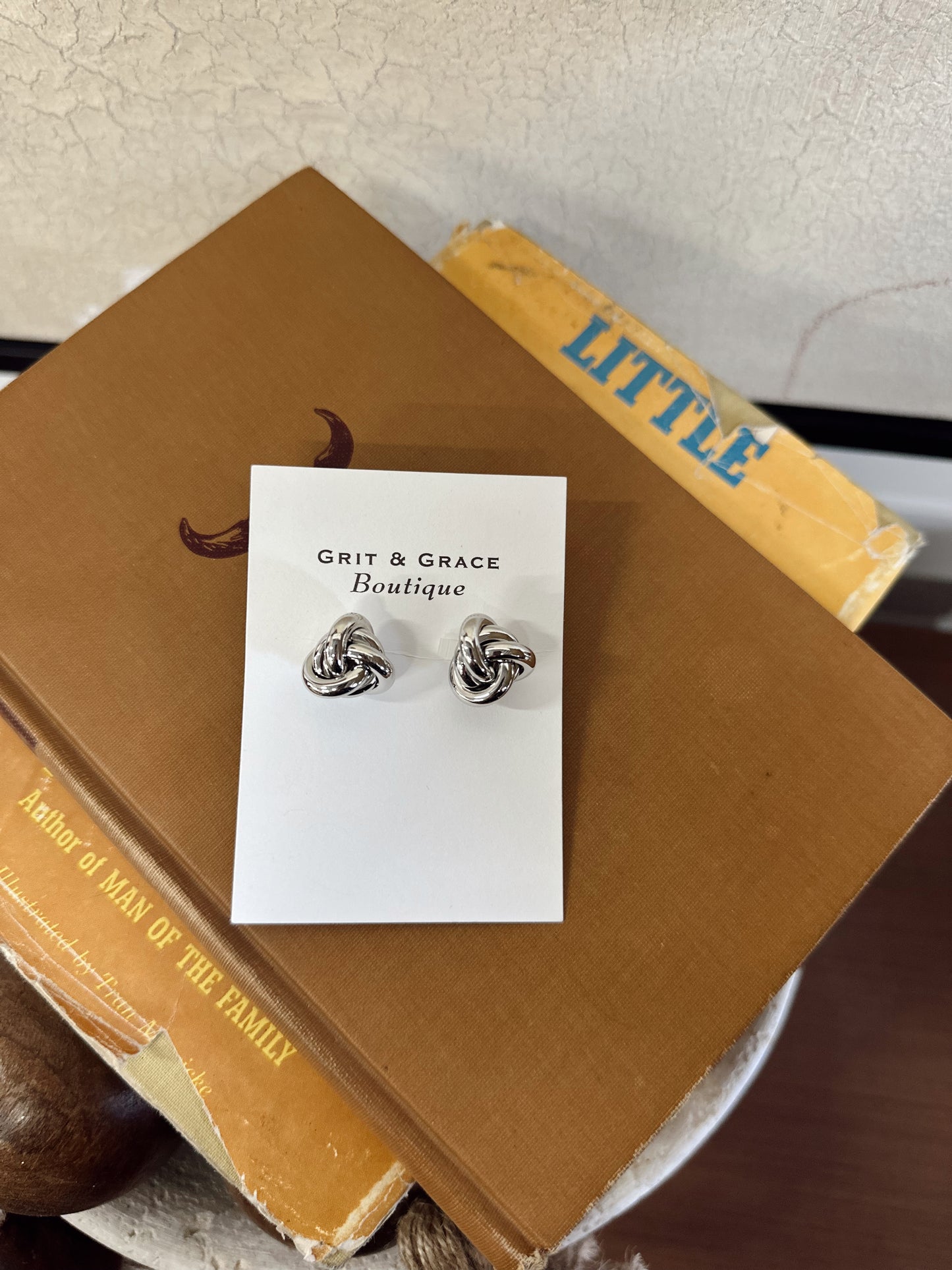 Eli Earrings *Silver