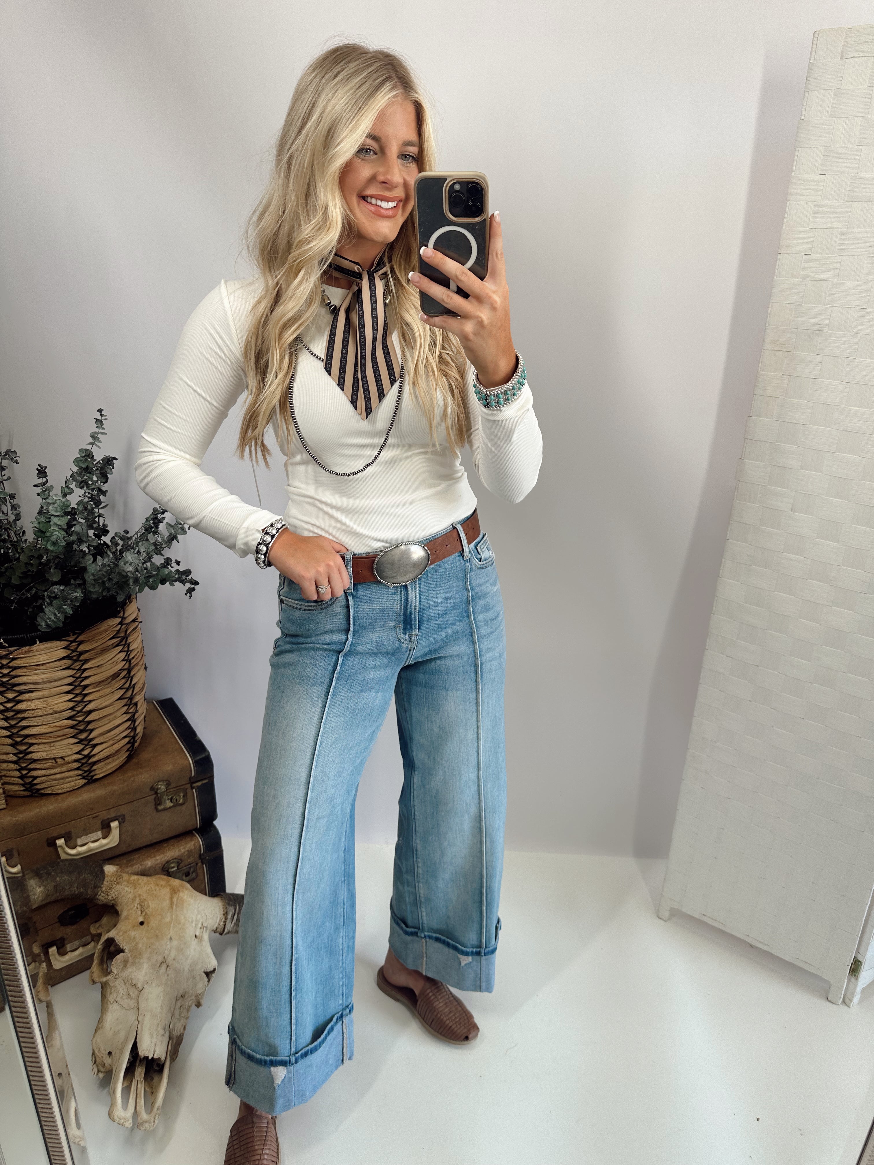 Priscilla Basic