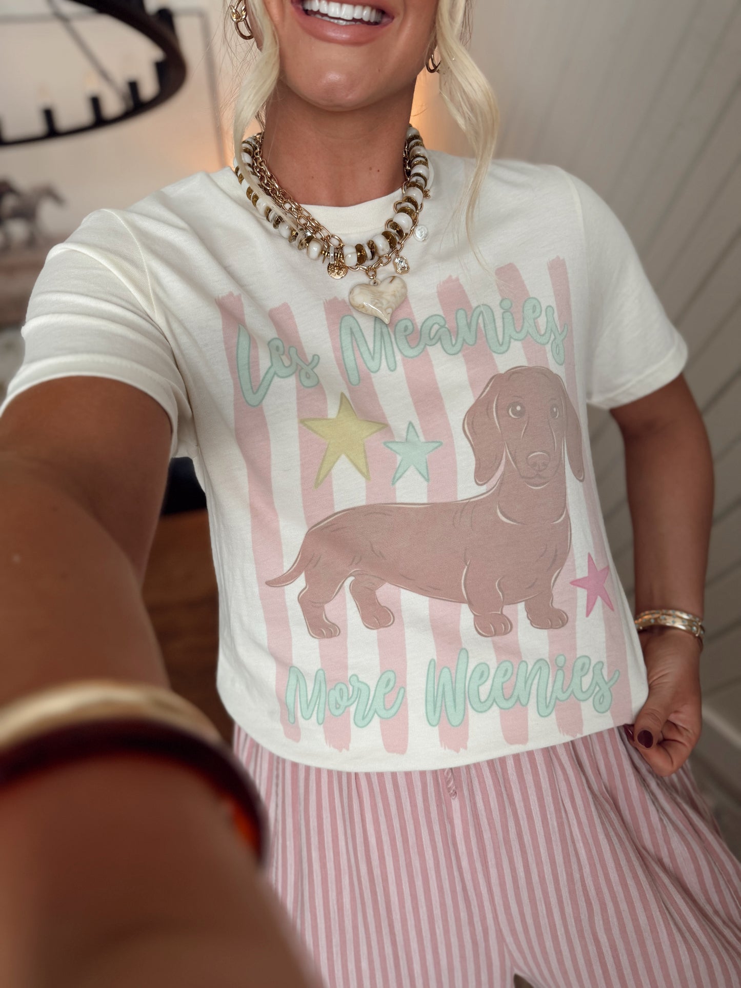 Les Meanies More weenies graphic tee
