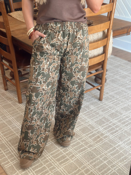 Off Tha Track Pants *Camo