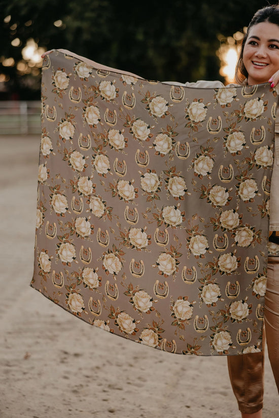 Lucky Belle Wild Rag