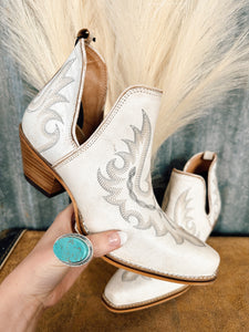 Yipple Western Leather Booties