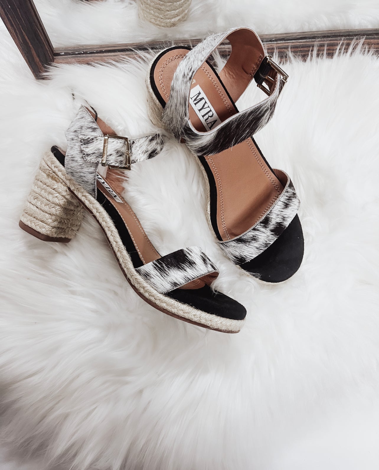 SATIN COWHIDE HEELS